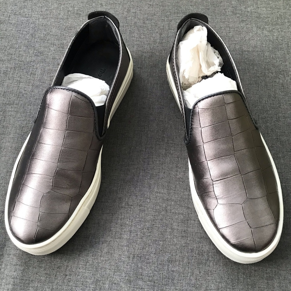 The Flexx Sneak Name Slip On Anthracite